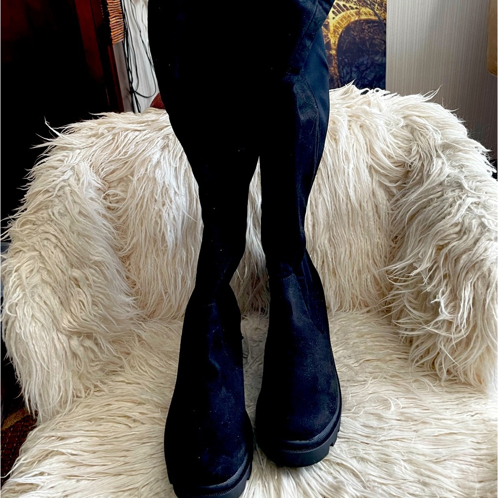 Wild Diva, Over The Knee Boots.